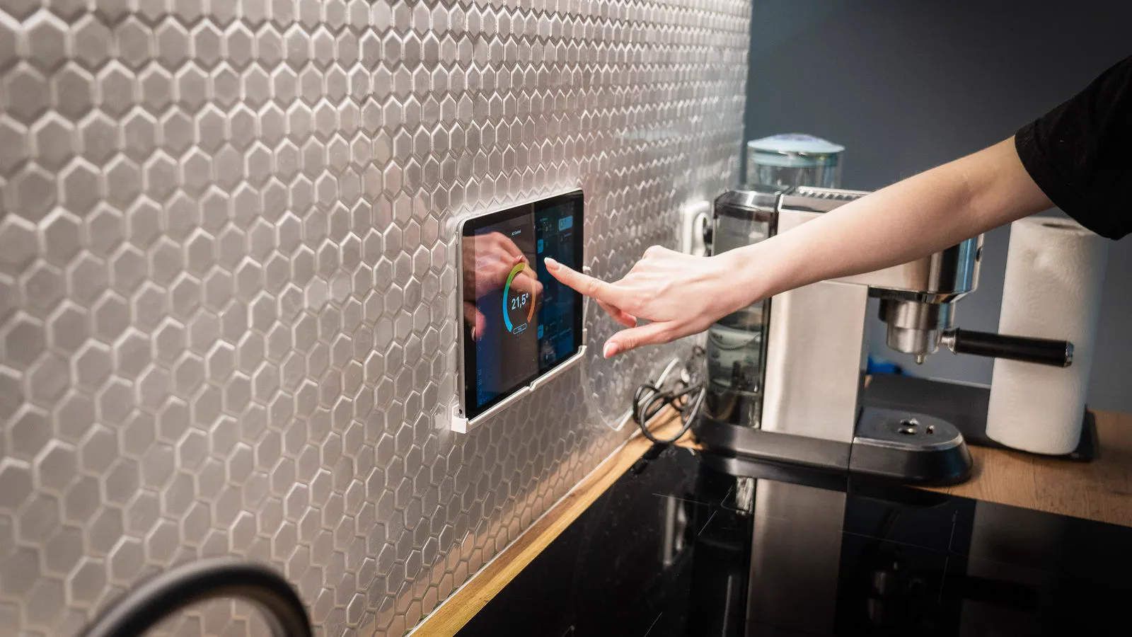 Smart Home Automation — professional installation by Lynn-Tech across Lebanon